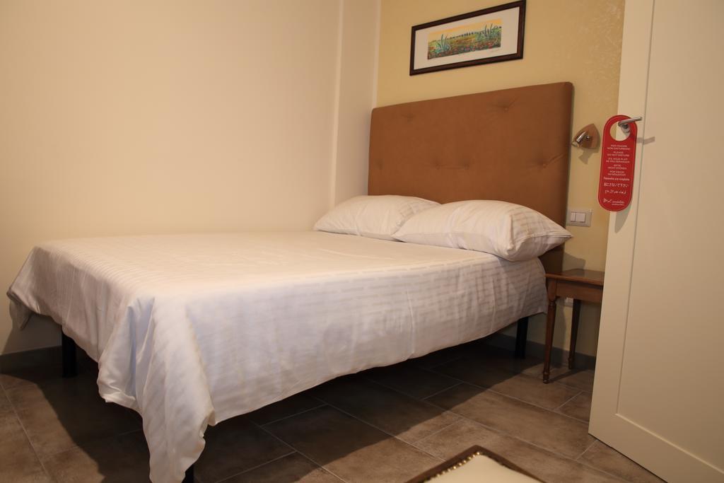 Anice Guesthouse Рим Екстер'єр фото
